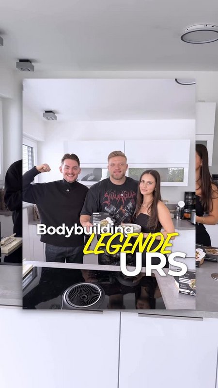 Taste Test mit @the. miraclebear Urs Kalecinski 👀 Gemeinsam haben wir sein neues Athletes Line Meal Pad Kra Pao getestet Taste Test mit @the. miraclebear Urs Kalecinski 👀 Gemeinsam haben wir sein neues Athletes Line Meal Pad Kra Pao getestet
